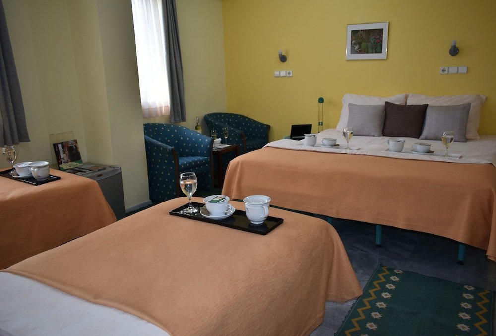 Фото Hotel Mramor