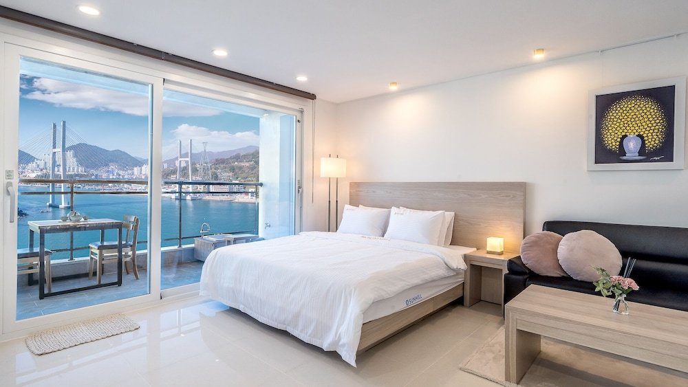 Фото Sunhill Hotel & Pension