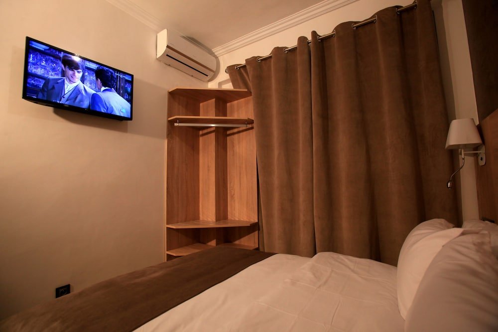 Фото Hôtel Ichbilia