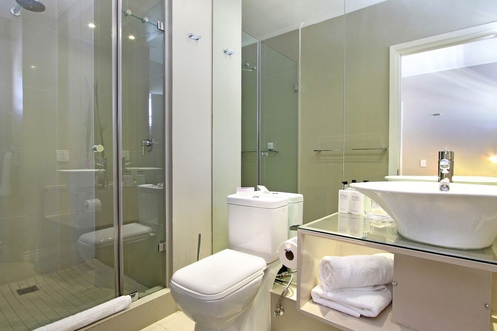 Фото The Hyde All-Suite Hotel