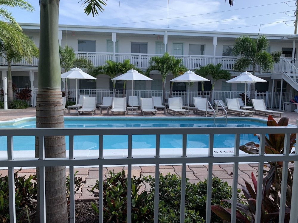 Фото Hotel Cabana Clearwater Beach