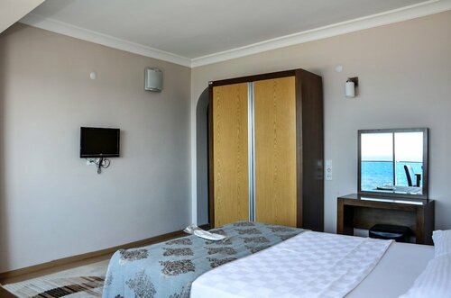 Гостиница Perla Hotel в Дикили