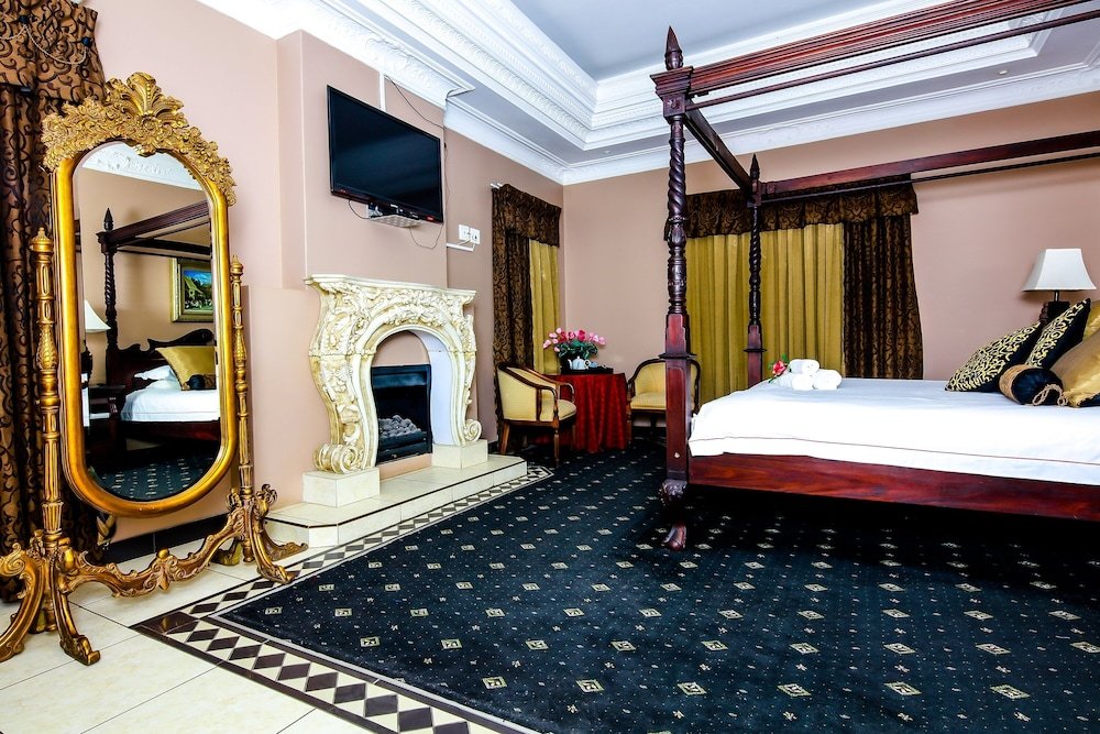 Фото Caesars Guesthouse & Conference Centre