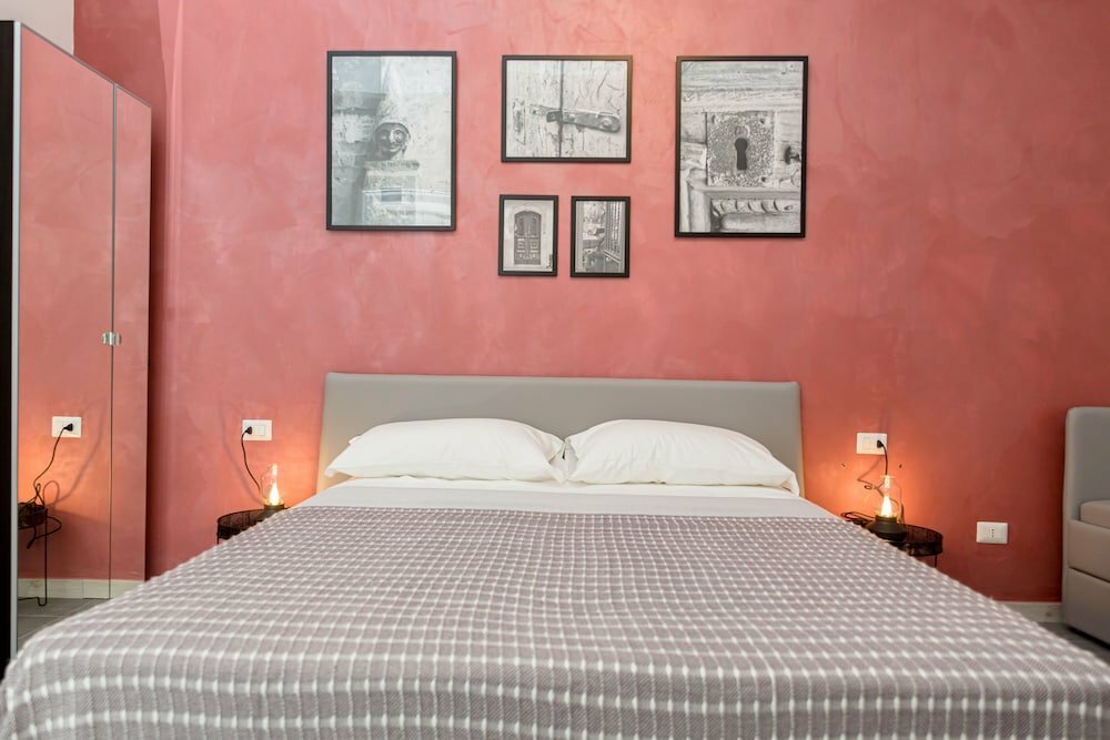 Hotel N'Art Suites Napoli, Naples, photo