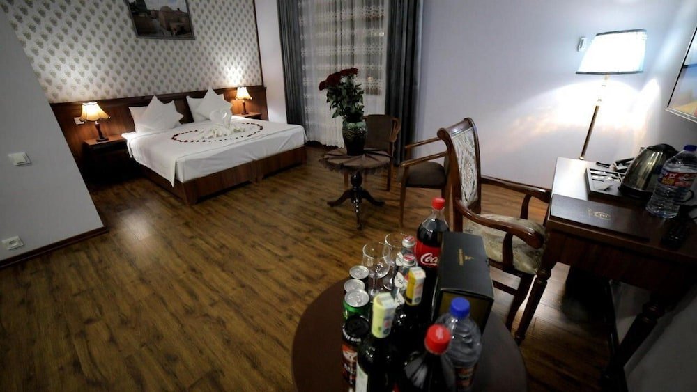 Фото Erkin Palace