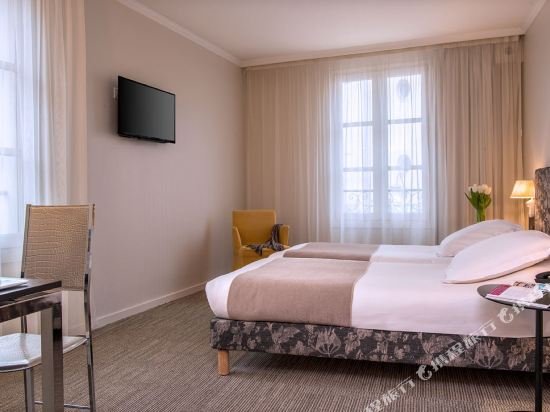 Фото Saint Nicolas Hotel