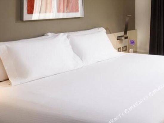 Фото Sercotel Ámister Art Hotel