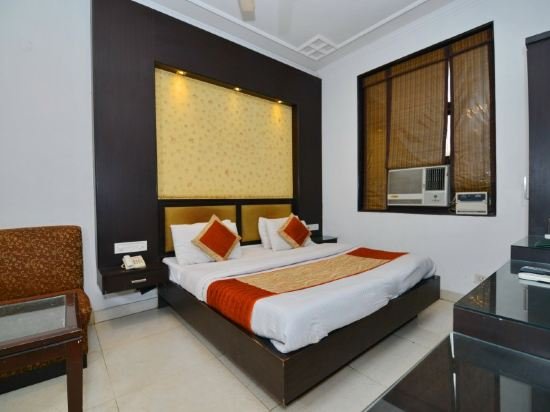 Фото Hotel Baba Inn