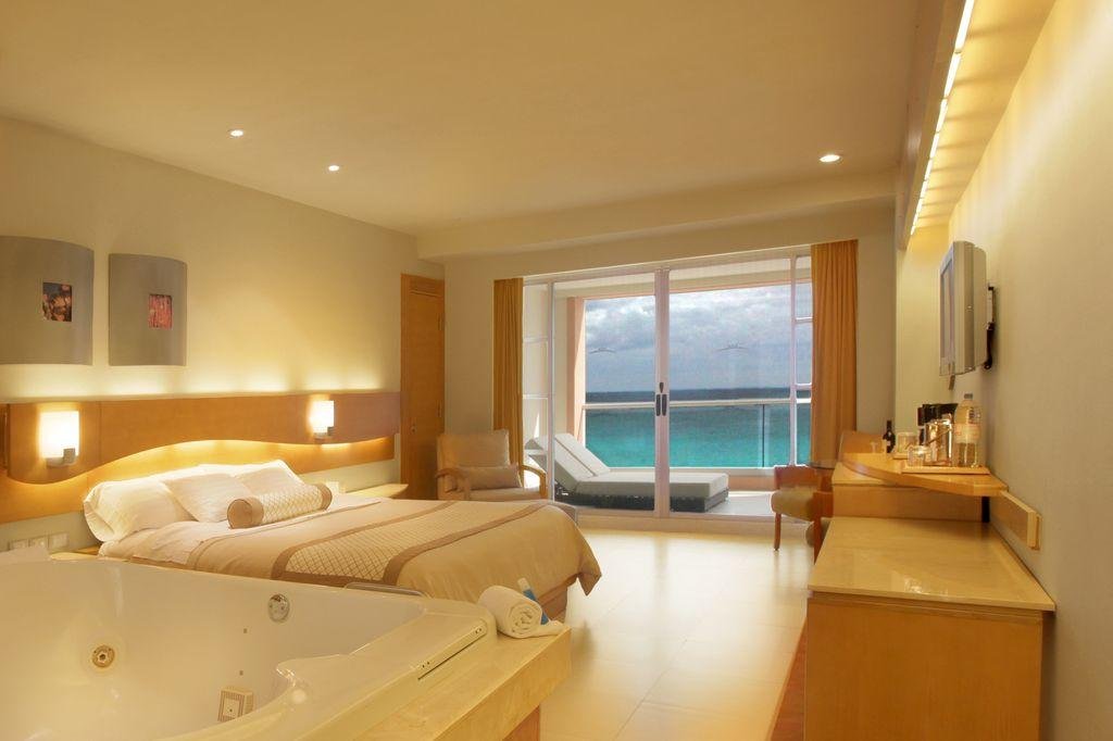 Фото Beach Palace