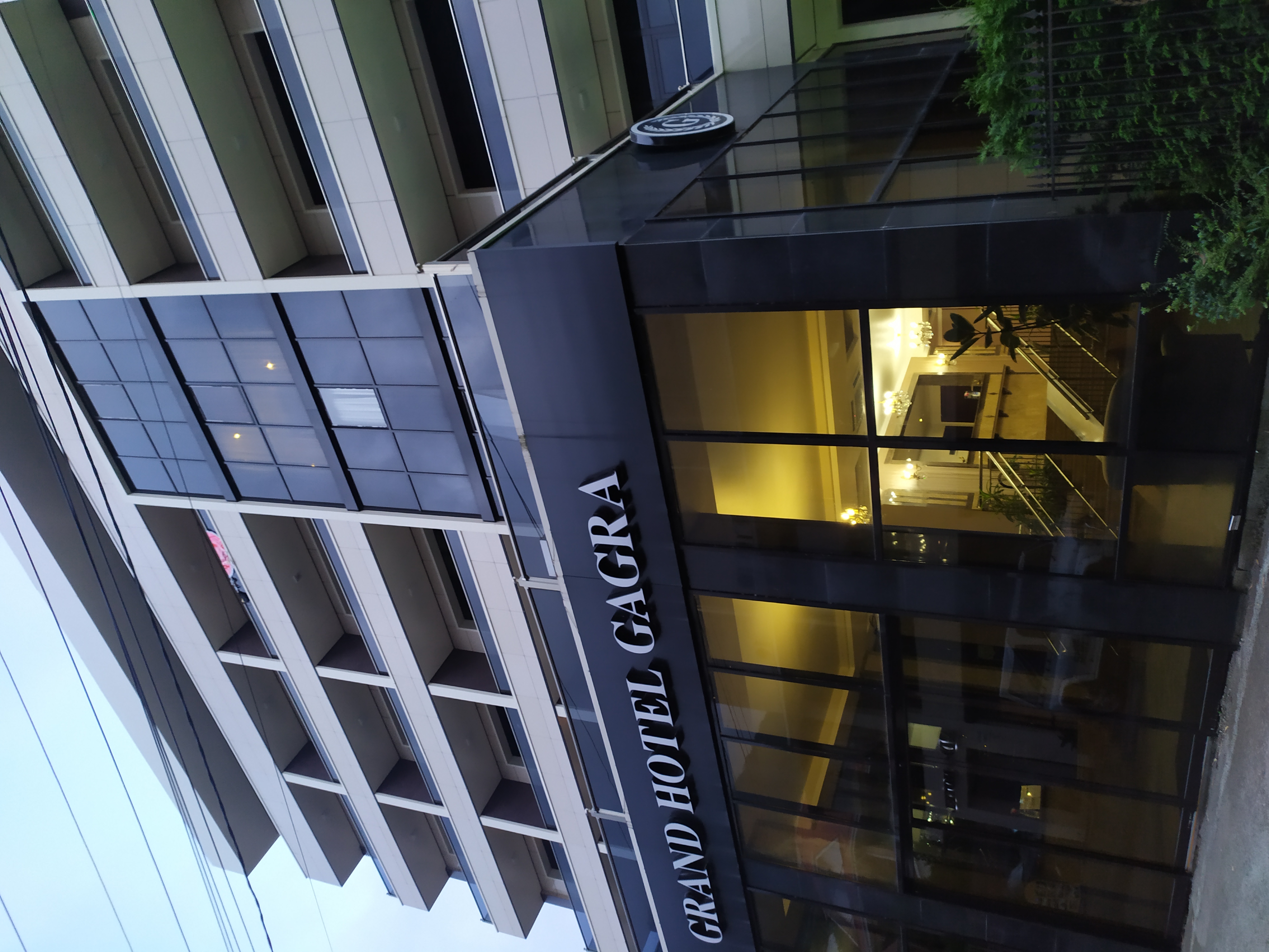 Фото Grand Hotel Gagra