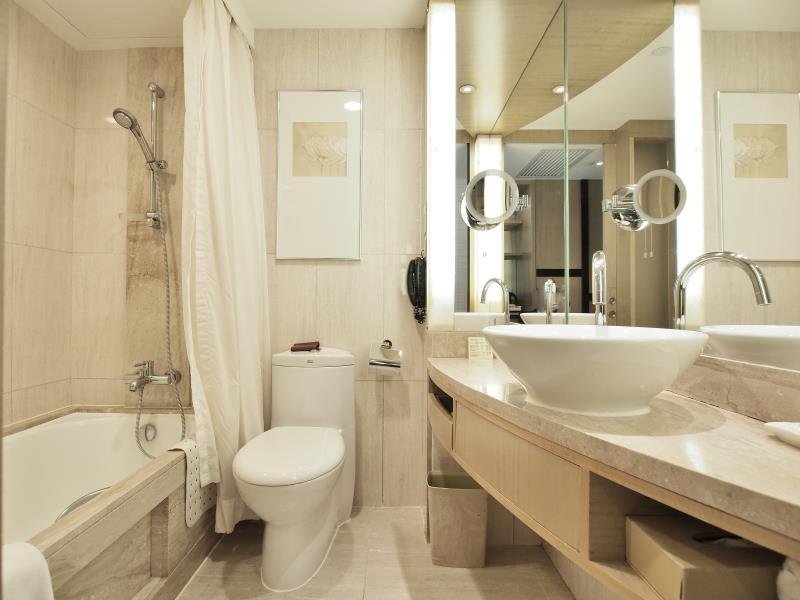 Фото Royal Park Hotel