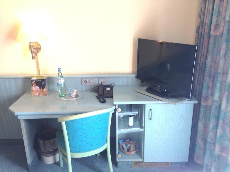 Фото Mercure Hotel Stuttgart Zuffenhausen