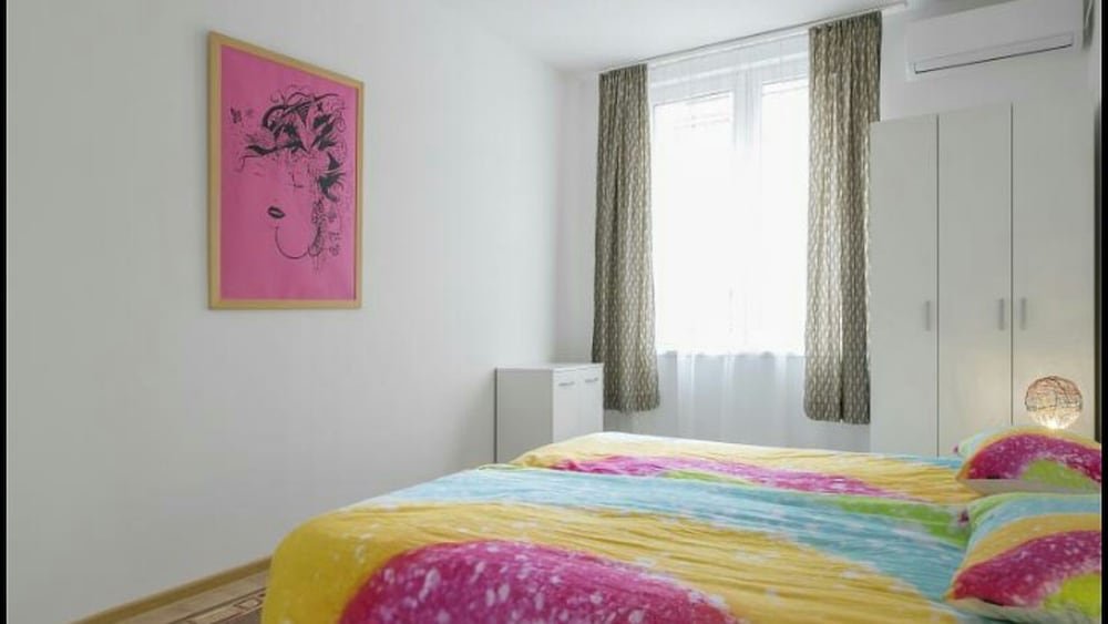 Фото Admiral Apartments