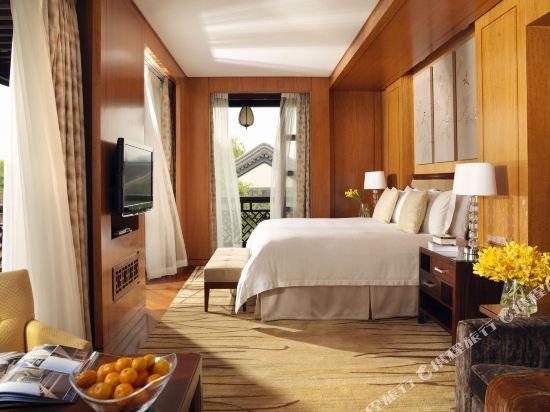 Фото Four Seasons Hotel Hangzhou at West Lake
