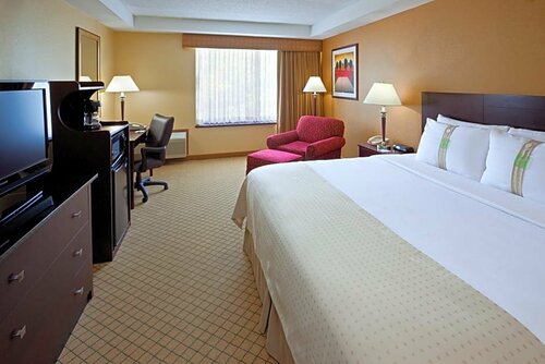 Гостиница Armoni Inn & Suites
