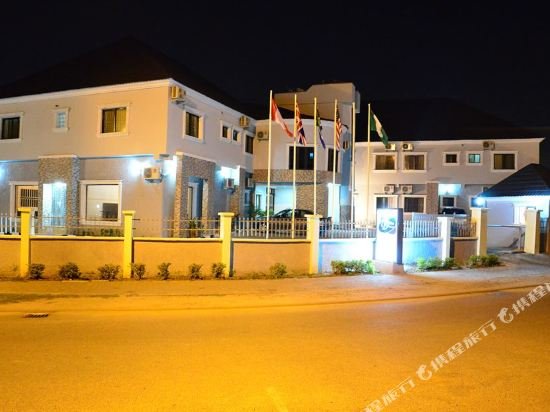 Фото Bjorne Suites