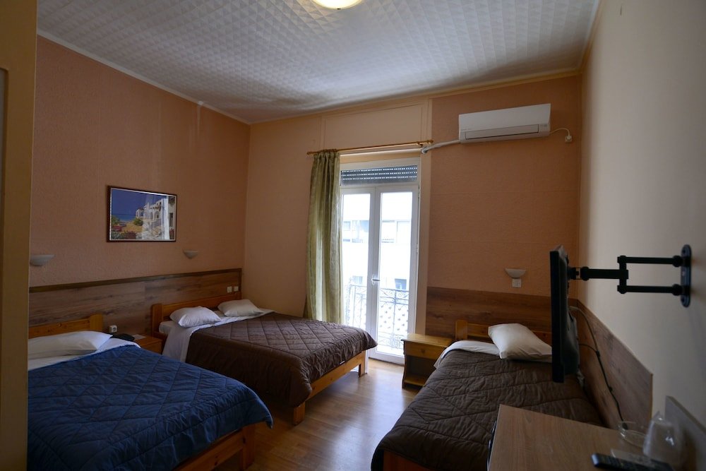 Фото Piraeus Port Hotel