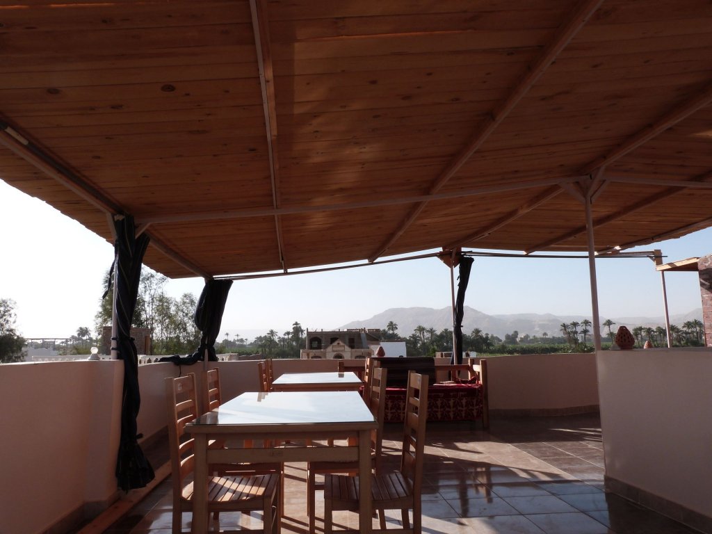 Фото Luxor Plaza House