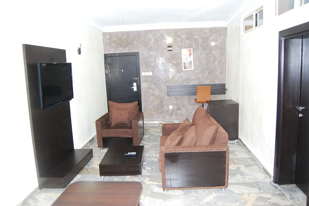 Фото 3J's Hotel Ltd