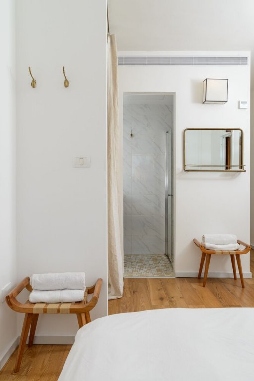 Фото Апартаменты Terrace & View on Dallal Square by FeelHome