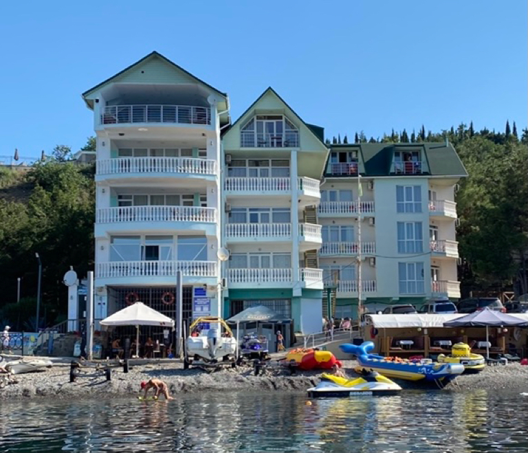 Фото отеля 1