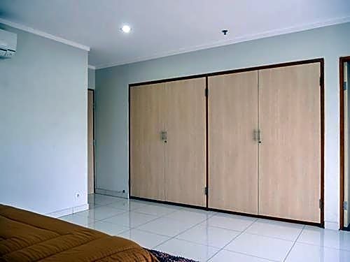 Фото Griya Prapanca Apartment