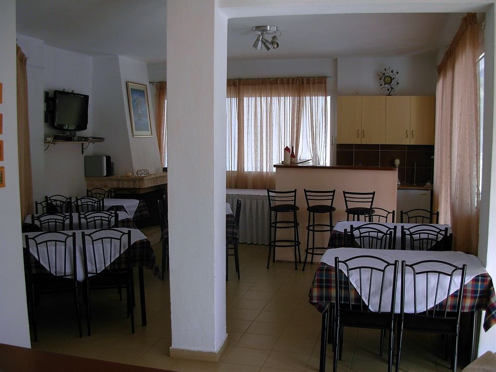 Фото Anemos Hotel