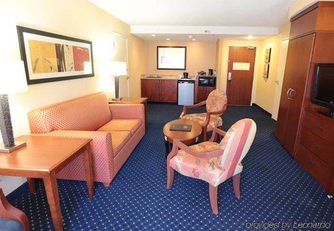 Фото Courtyard by Marriott Blacksburg