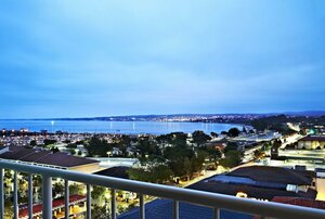 Гостиница Monterey Marriott