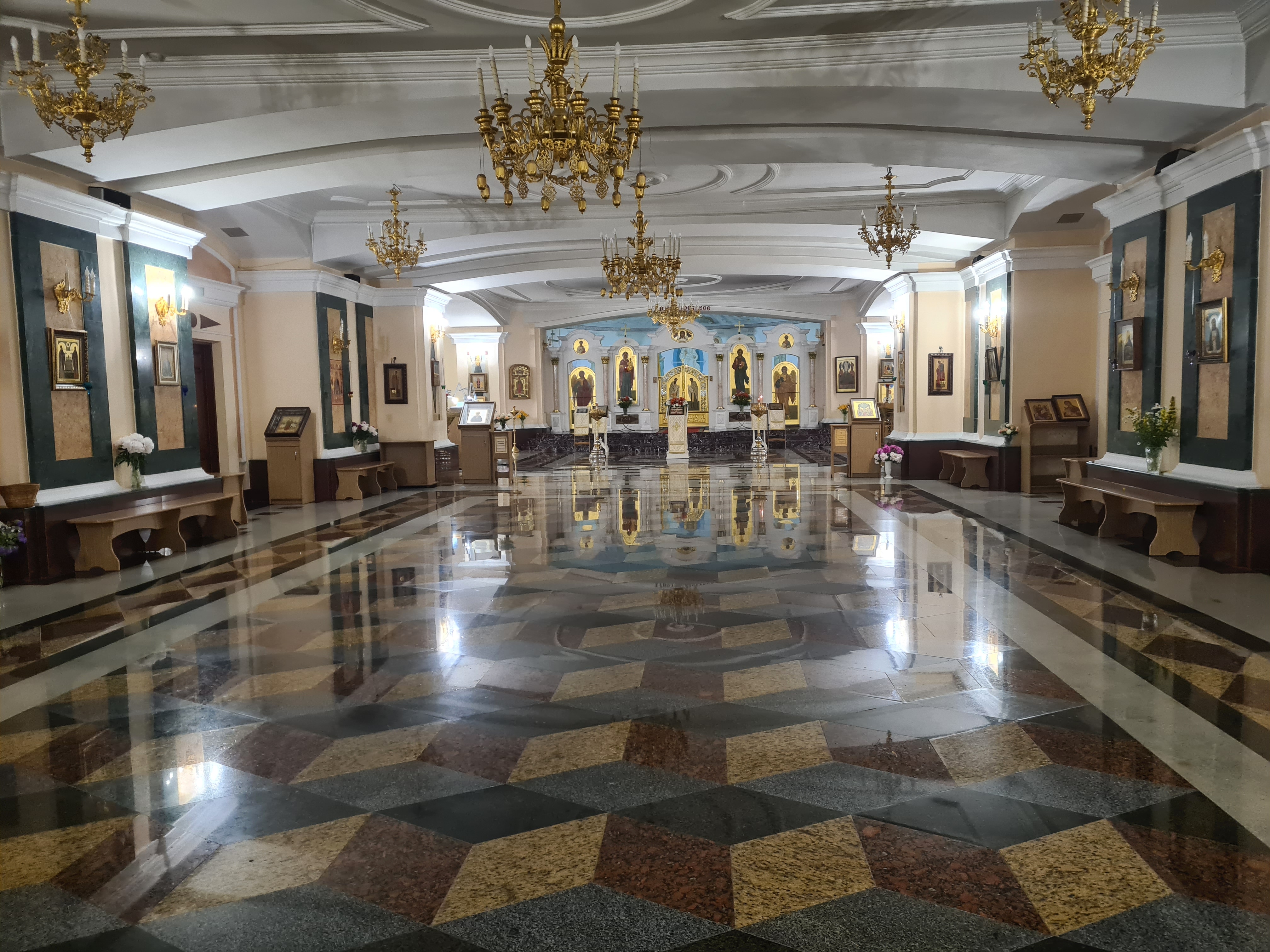 Храм преображения господня красноярск внутри