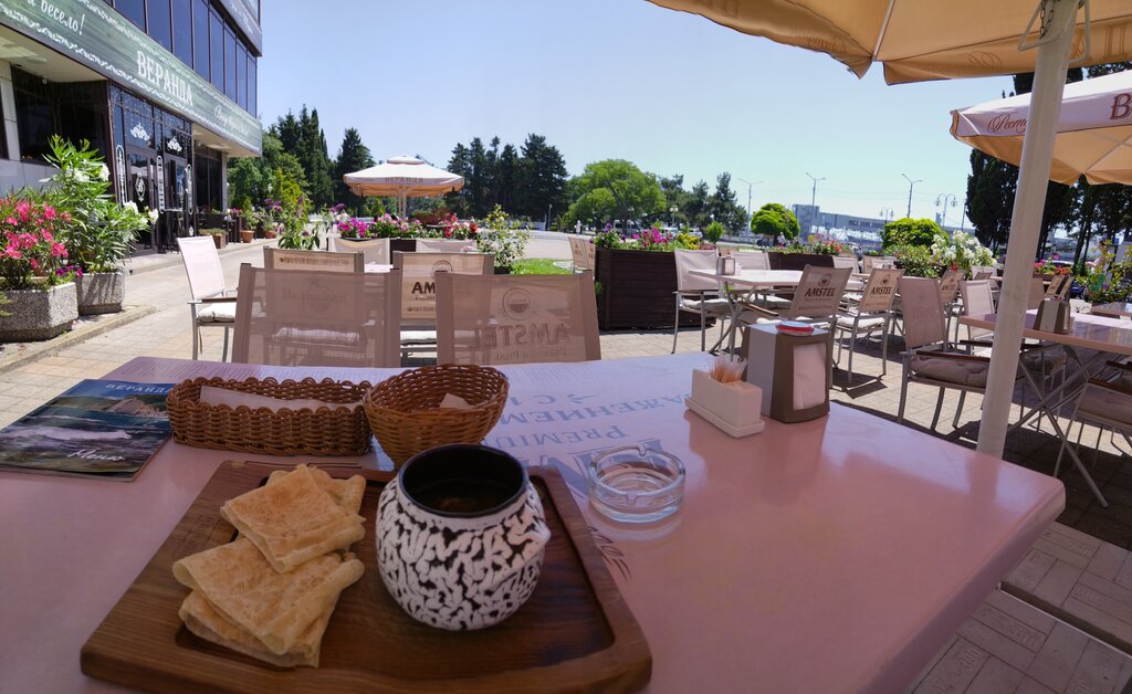 Veranda - restaurant's in news, Oktyabrskoy Revolyutsii Street, 2А - Yandex Maps