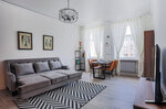 Letyourflat (Saint Petersburg, Rimskogo-Korsakova Avenue, 93), short-term housing rental