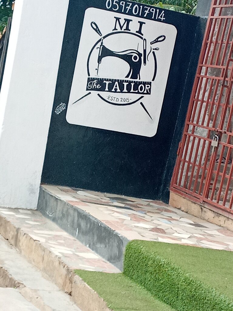 Tailor Mi tailor, Accra, photo