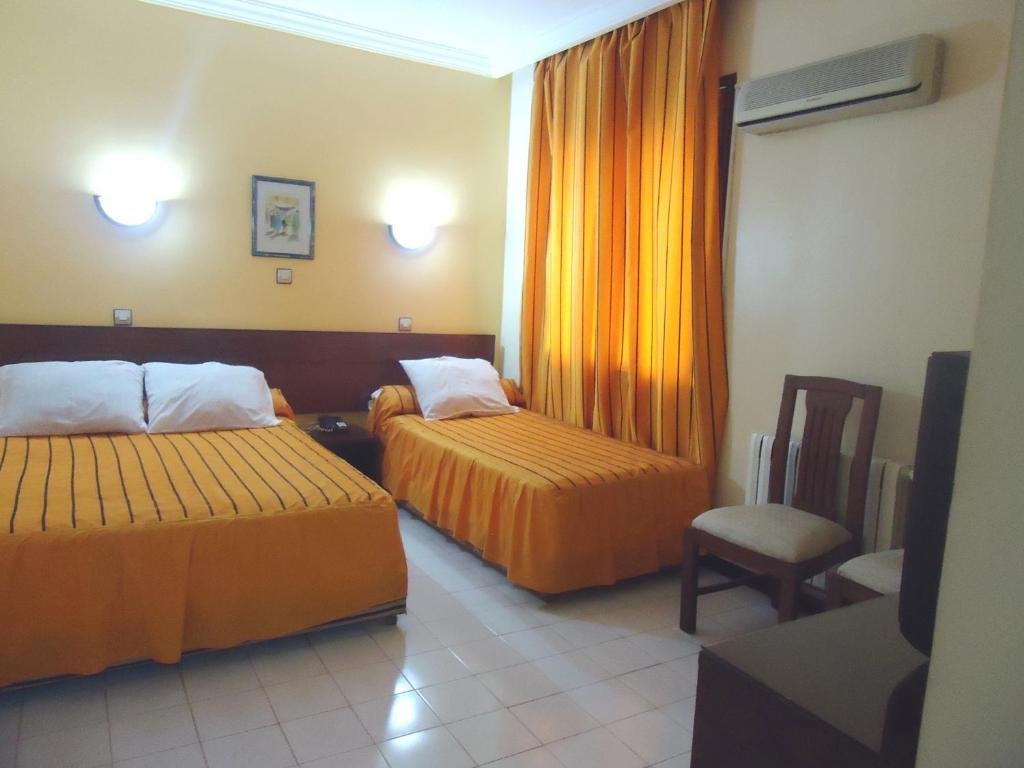 Фото Hotel Lixus