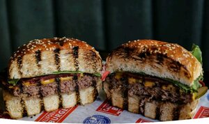 Californian USA Burger (İstanbul, Şişli, 19 Mayıs Mah., 19 Mayıs Cad., 26), kafe  Şişli'den