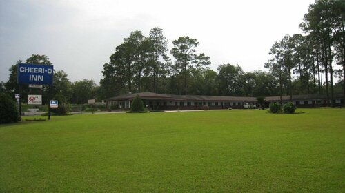 Гостиница Cheerio Inn - Glennville