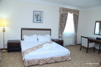 Фото Zarafshan Grand Hotel