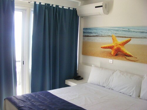 Гостиница Sun Hall Beach Hotel Apts в Ларнаке