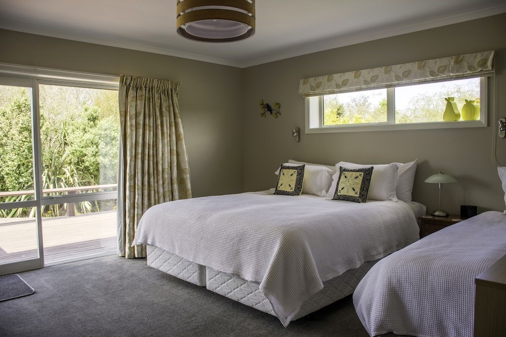 Фото Ribbonwood Country House