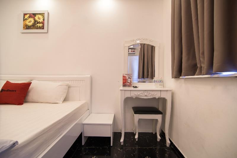 Фото The Phoenix 74 Hotel