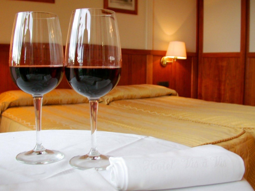 Фото Hotel Vis à Vis