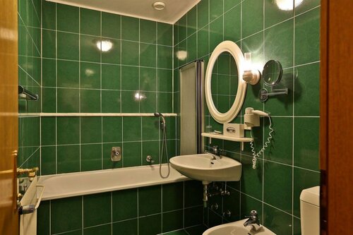 Гостиница Hotel Restaurant Dermuth в Клагенфурте