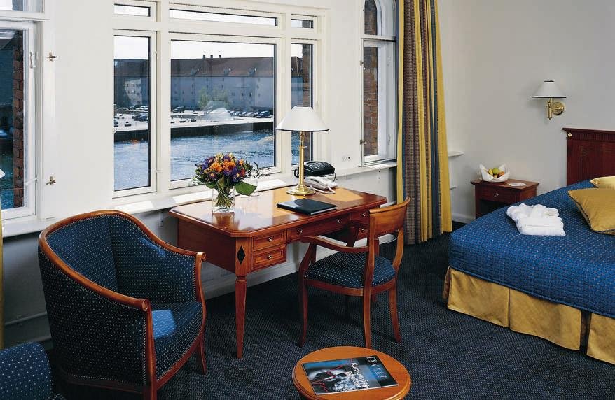 Фото Copenhagen Strand Hotel