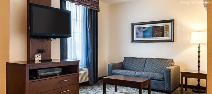 Фото Comfort Suites Oil Center