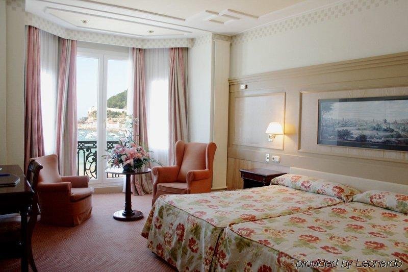 Фото Hotel de Londres y de Inglaterra