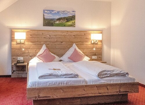 Гостиница Höhenhotel & Restaurant Kalikutt в Бадене-Вюртемберге