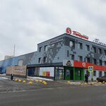 Плехановский (Moskovskiy Tract Street, 142), shopping mall