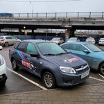 Drive (Linii Oktyabrskoy Zheleznoy Dorogi Street, 2с2), driving school