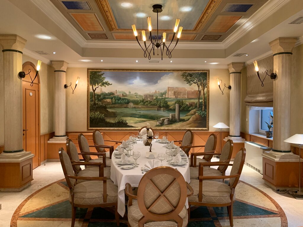 مطعم Borgo Antico Italian Restaurant ، ألماتي، صورة