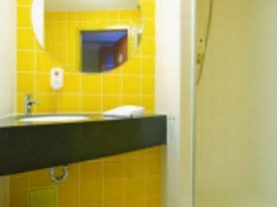 Фото B&b Hotel Stuttgart-City